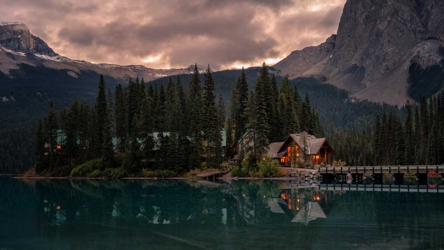 Mountain Resorts with Scenic Lakes in Canada